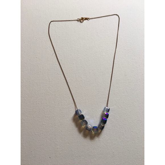 Artisan Dainty vintage brass chain with light blue crystal glass beads - Picture 8 of 10